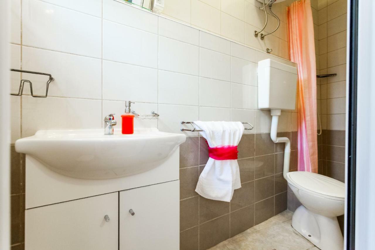 Guest House Mara Вела-Лука Екстер'єр фото
